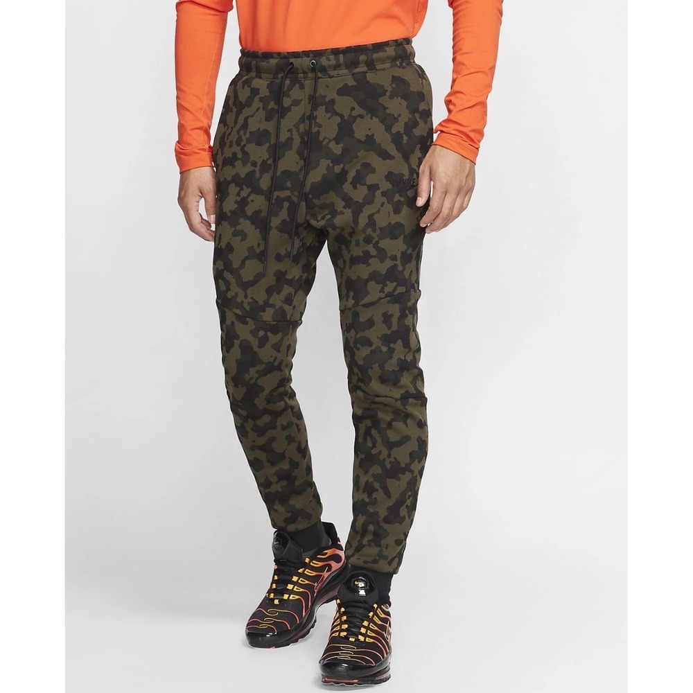 Nike Tech Fleece Joggers Mens Camo Green Tapered Sweatpants size L